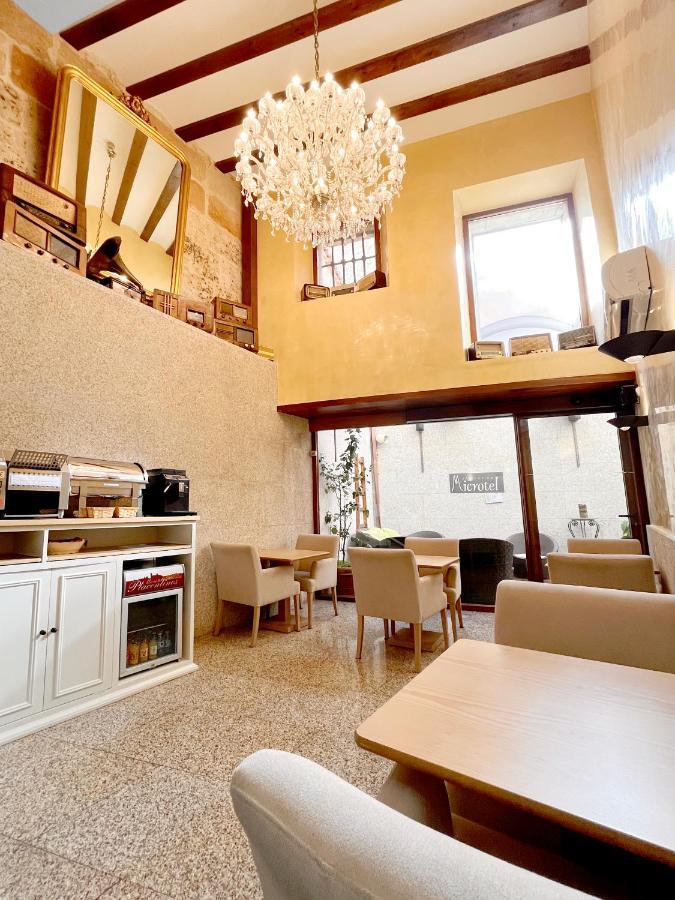 Hotel Microtel Placentinos Salamanca Eksteriør bilde