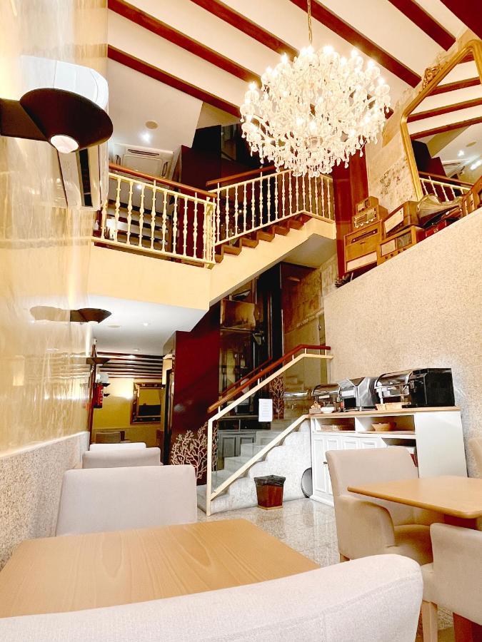 Hotel Microtel Placentinos Salamanca Eksteriør bilde