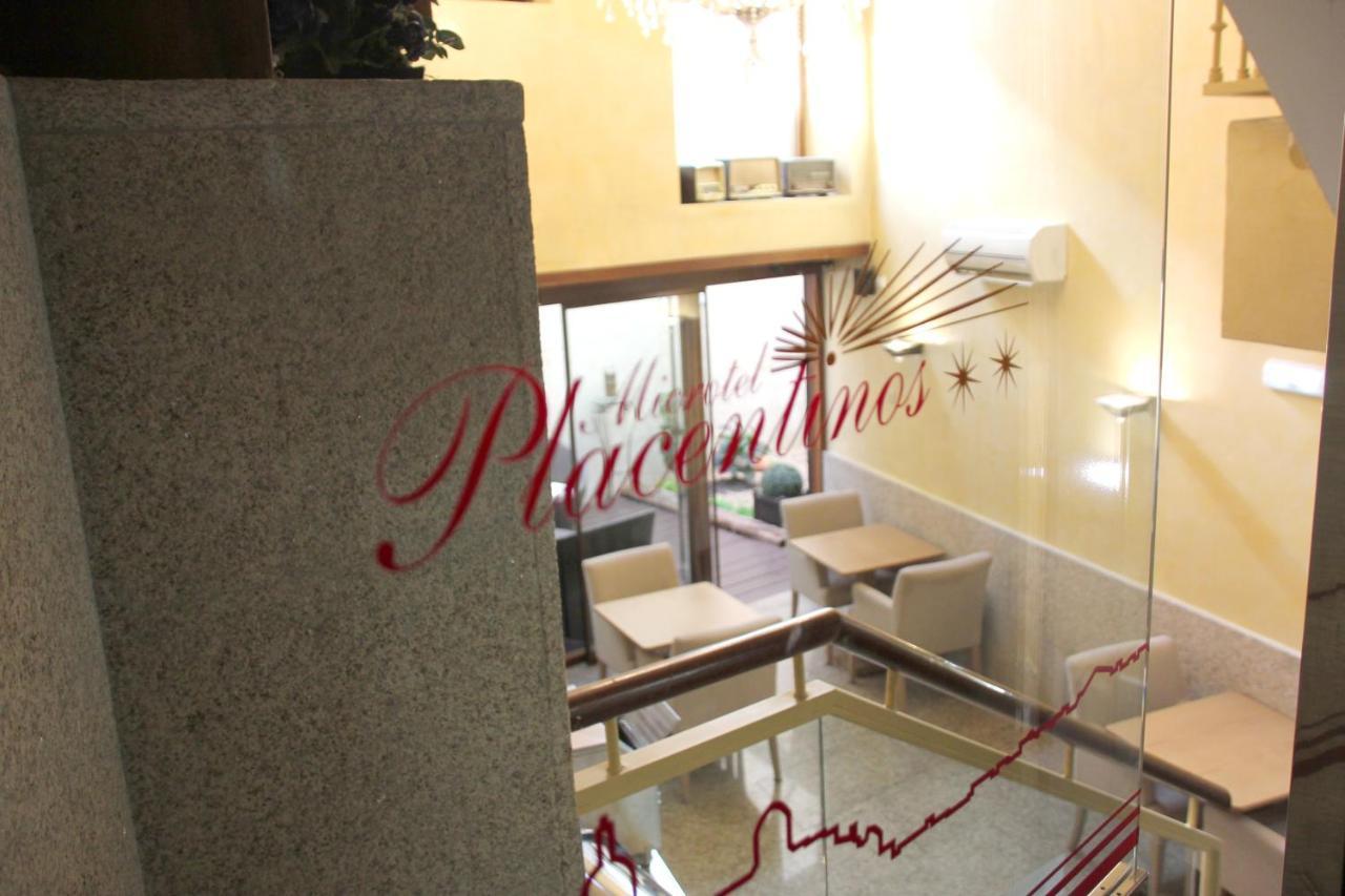 Hotel Microtel Placentinos Salamanca Eksteriør bilde